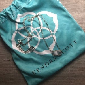 Kendra Scott Elisa Pendant ✨